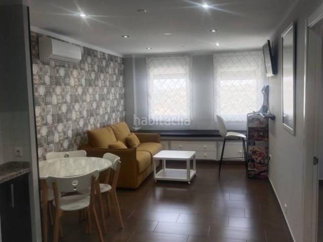 Apartamento en venta en Ruidera. Se vende Apartamento Reformado en Ruidera con Piscina, Garaje y Trastero VUT. Apartamentos.