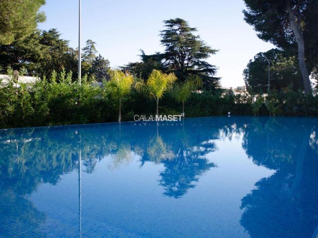 Apartamento en venta en S´Agaró Costa Brava. Maravillosa planta baja en SAgaró. Apartamentos.