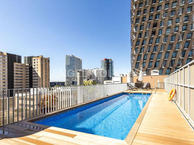 Piso en venta en Sant Adrià de Besòs, Port Forum. Exclusivo apartamento moderno con piscina en Sant Adrià del Besòs. Pisos Sant Adrià de.