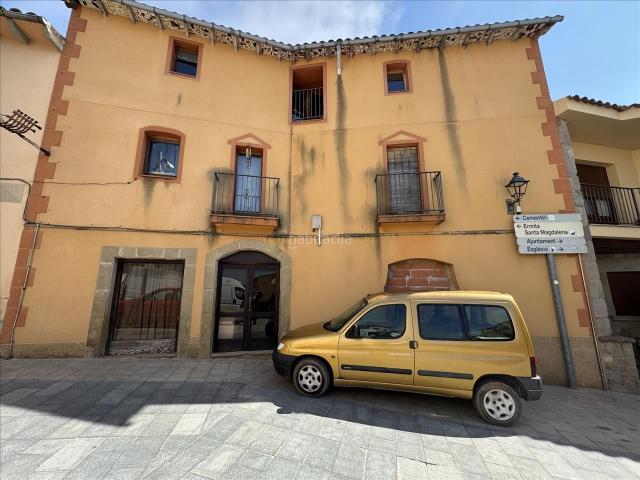 Apartamento en venta en Sant Feliu Sasserra. Apartamentos Sant Feliu.