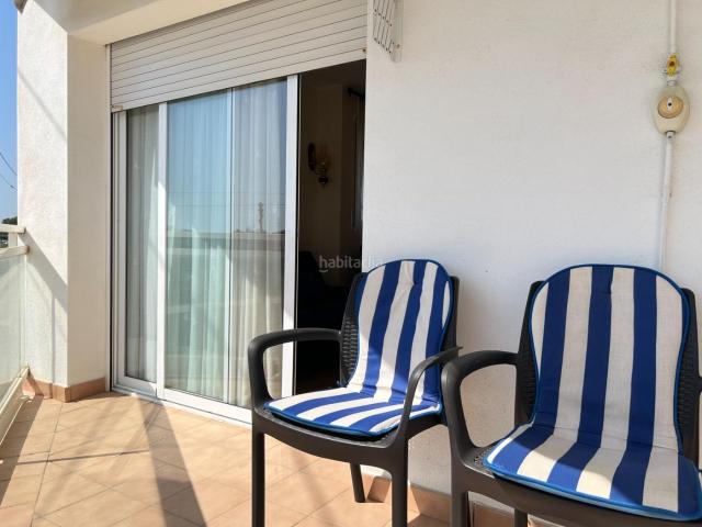 Apartamento en venta en Sant Pere Pescador Costa Brava. Apartamento de 2 dormitorios con parking, a pocos minutos de las mejores playas del Alt Empordà. Apartamentos Sant Pere.