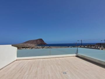 Apartamento en venta en Los Abrigos, Tenerife