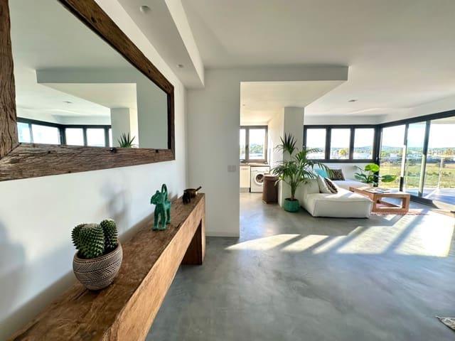Apartamento en venta en Santa Eulalia / Santa Eularia, Ibiza