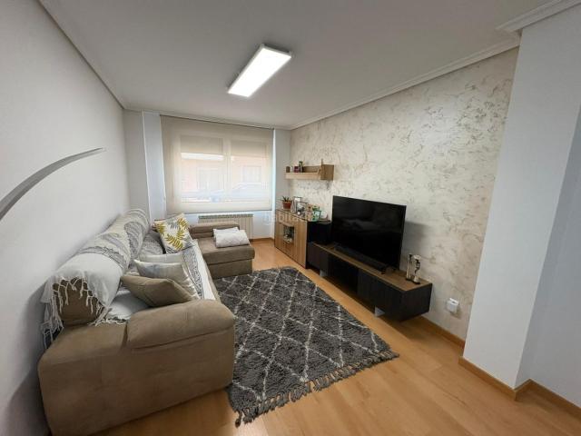 Apartamento en venta en Santovenia de Pisuerga. PISO EN SANTOVENIA DE PISUERGA. Apartamentos Santovenia de.