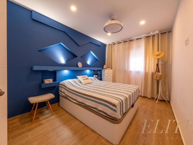 Apartamento en venta en San Bartolomé de Tirajana, Playa del Inglés. Apartamento totalmente renovado con terraza junto al Yumbo, Playa del Inglés. Apartamentos San Bartolomé de.