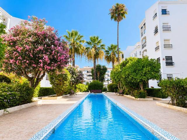 Apartamento en Venta en San Luis de Sabinillas