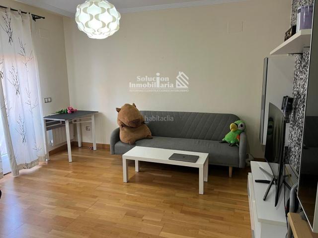 Apartamento en venta en Salamanca, Rollo Puente Ladrillo. APARTAMENTO CON TERRAZA Y GARAJE EN PUENTE LADRILLO!. Apartamentos.