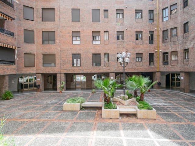 Apartamento en venta en Sevilla, Sevilla