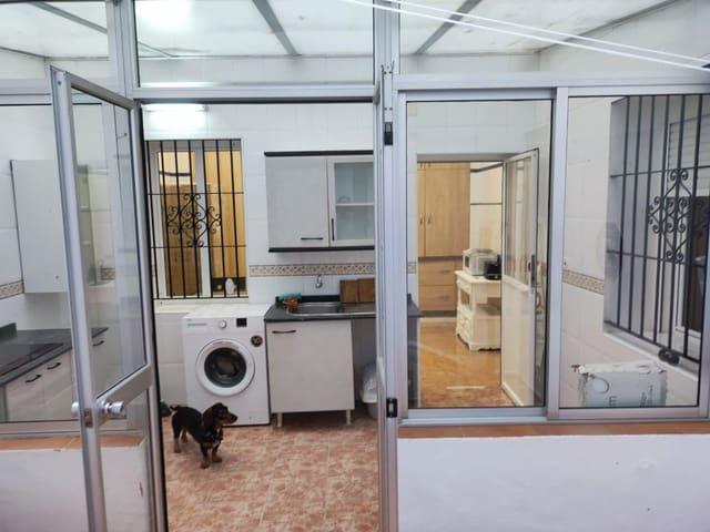 Apartamento en venta en Sevilla, Sevilla