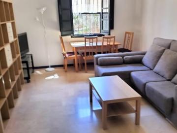 Apartamento en venta en Sevilla, Sevilla