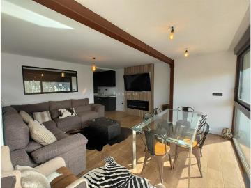Apartamento en venta en Sierra Nevada, Zona baja. Espectacular apartamento en la Plaza de Pradollano 3d y 2b. Apartamentos Sierra.