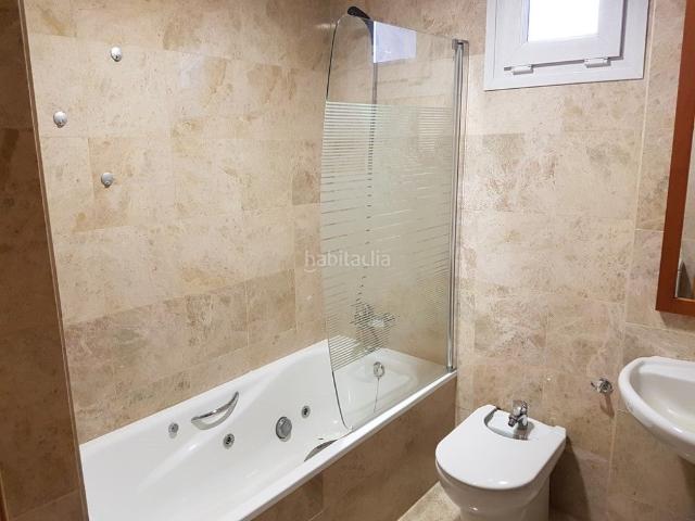 Apartamento en venta en Sierra Nevada, Zona media. Lujo! apartamento en el mejor edificio de Sierra Nevada con garaje!. Apartamentos Sierra.