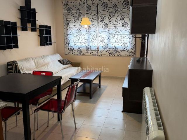 Apartamento en venta en Silleda. Apartemento semiamueblado en Silleda! Listo para entrar a vivir!. Apartamentos.