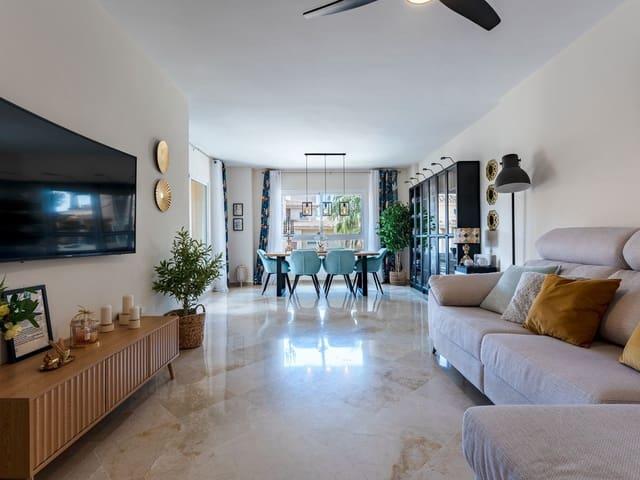 Apartamento en venta en Calahonda, Málaga Costa del Sol