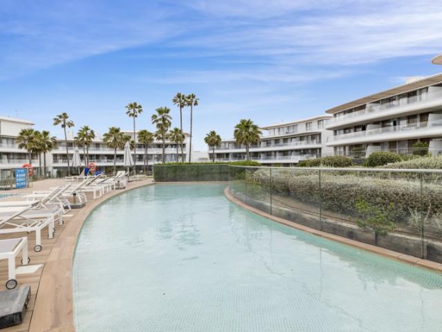 Apartamento en venta Estepona