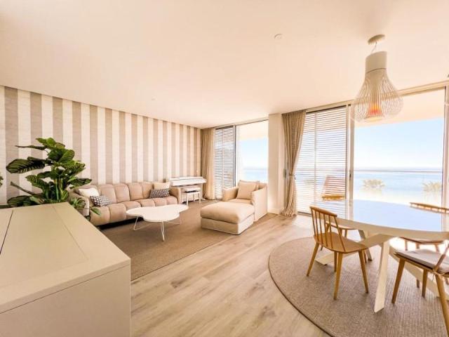 Apartamento en venta Estepona