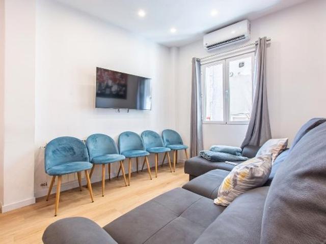 Apartamento en venta. MADRID