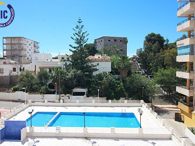 Apartamento en zona de playa de la Concha con una espectacular terraza de 88m2, piscina, garaje y trastero