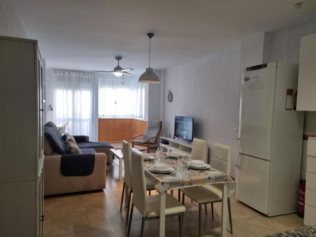 Apartamento en alquiler. TORROX COSTA