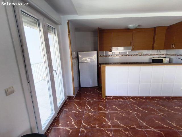 Apartamento en alquiler vacacional a pocos pasos del mar en Playa de Gandía