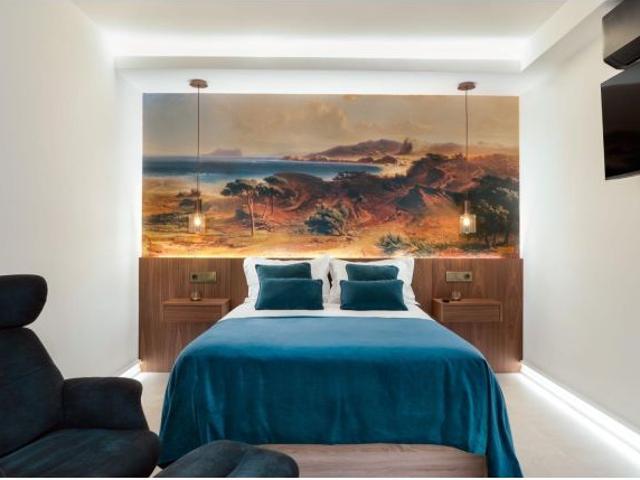 APARTAMENTO EN ALQUILER ZONA PUERTO DEPORTIVO DE ESTEPONA