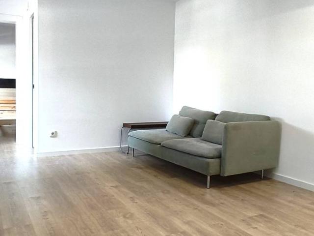 Apartamento en Alquiler en Torrelles de Llobregat