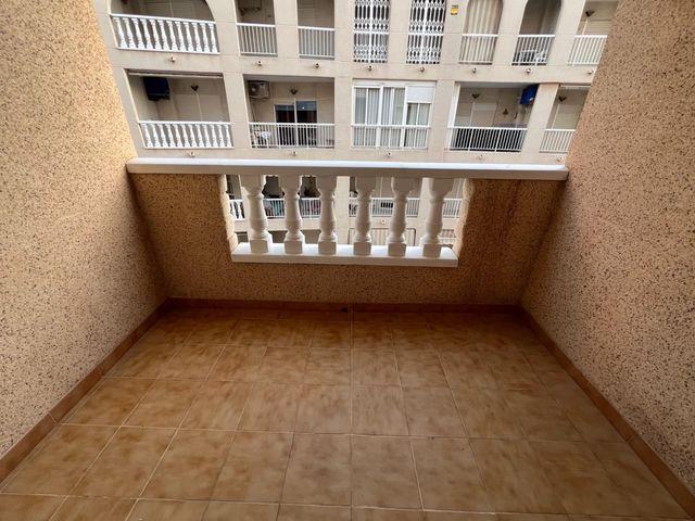 Apartamento en alquiler en Torrevieja, Alicante Costa Blanca