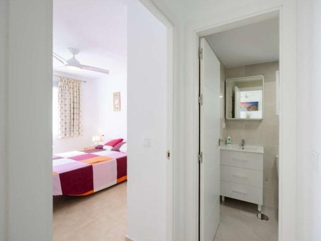 Apartamento en Alquiler en Torrevieja, Alicante