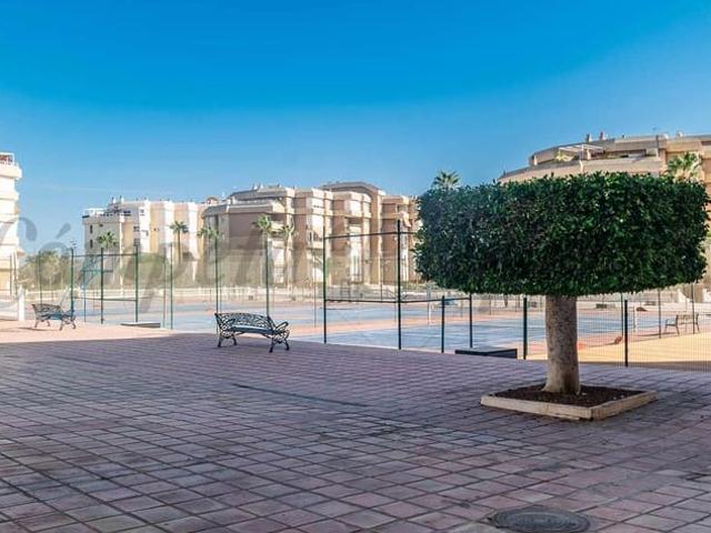 Apartamento en alquiler en Torrox Costa, Málaga Costa del Sol