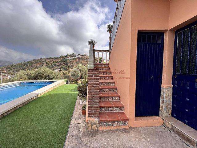 Apartamento en alquiler en Torrox, Málaga Costa del Sol