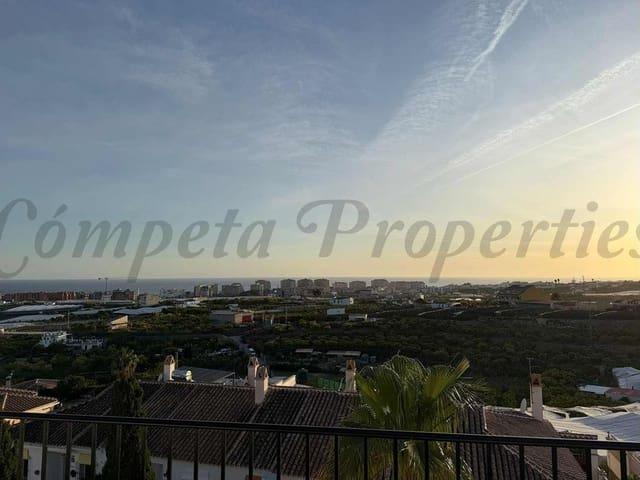 Apartamento en alquiler en Torrox Park, Málaga Costa del Sol