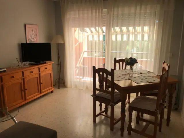 Apartamento en alquiler en Urbanización Camarotes, 1