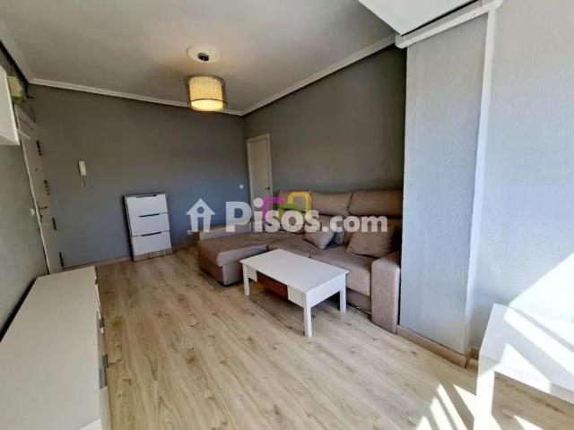 Apartamento en alquiler en Urbanización Guadiana
