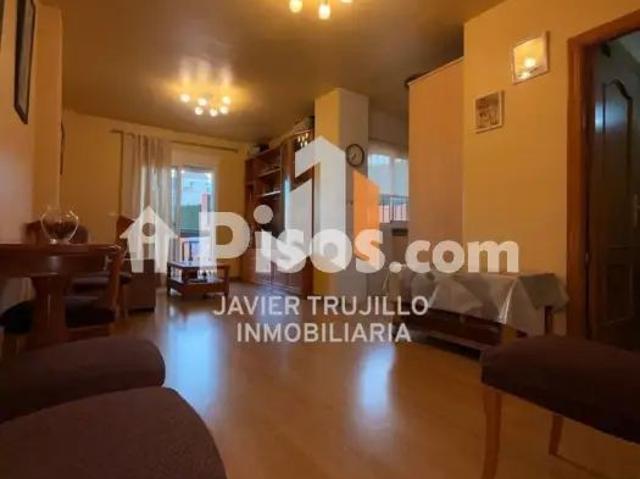 Apartamento en alquiler en Urbanización Santa Rosa Generación del 27