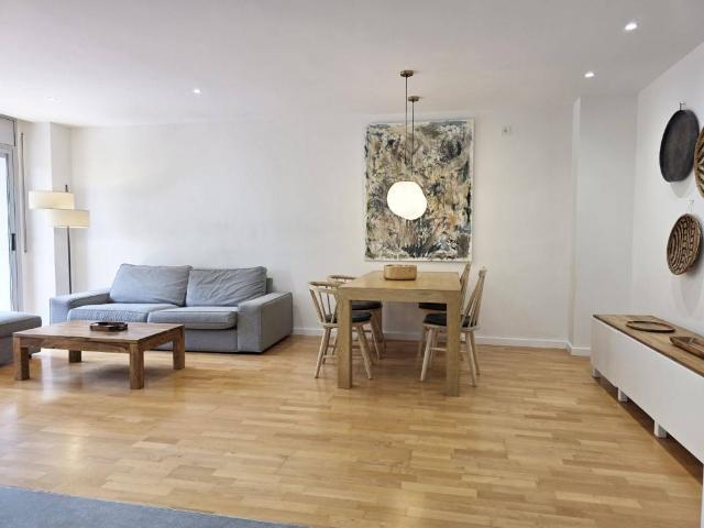 Apartamento en Alquiler en Via Europa Parc Central
