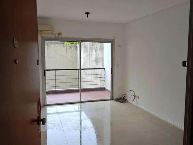 Apartamento en alquiler en Villa del Parque