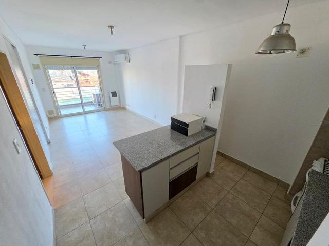 Apartamento en alquiler en Villa Lynch Pueyrredón