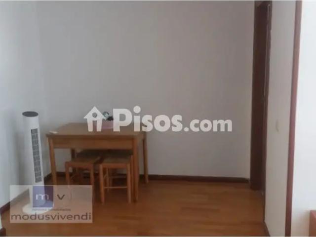 Apartamento en alquiler en Villaquilambre