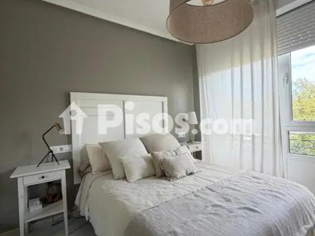 Apartamento en alquiler en A Costa del Rio Condomiñas