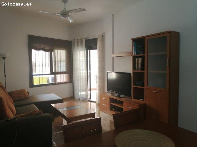 APARTAMENTO EN ALQUILER EN AGUADULCE SUR DE SEPTIEMBRE A JUNIO