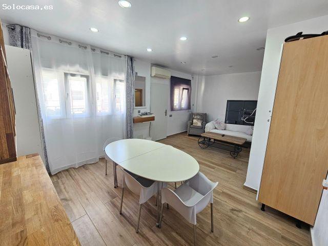 APARTAMENTO EN ALQUILER EN ALMERIA CAPITAL, ZONA NUEVA ANDALUCIA, AL LADO DEL CARREFOUR. De 1 DORMIT
