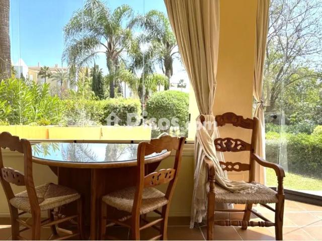 Apartamento en alquiler en Alameda de las Brisas, 5