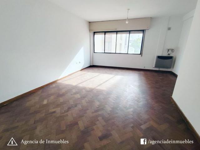 Apartamento en alquiler en Alberdi