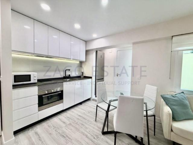 Apartamento en alquiler en Alicante Alicante