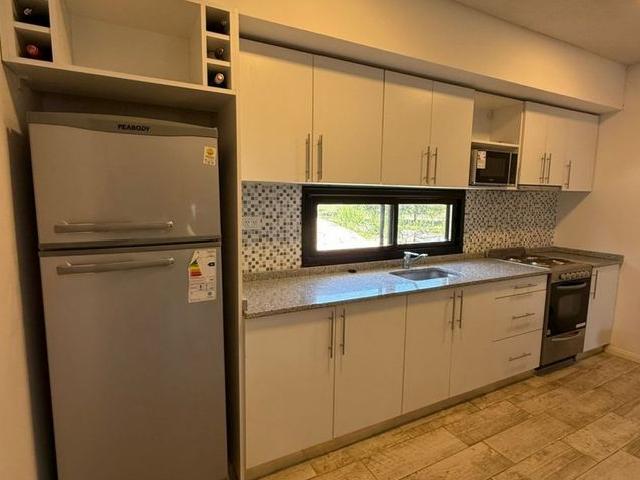 Apartamento en alquiler en Área de Promoción El Triángulo