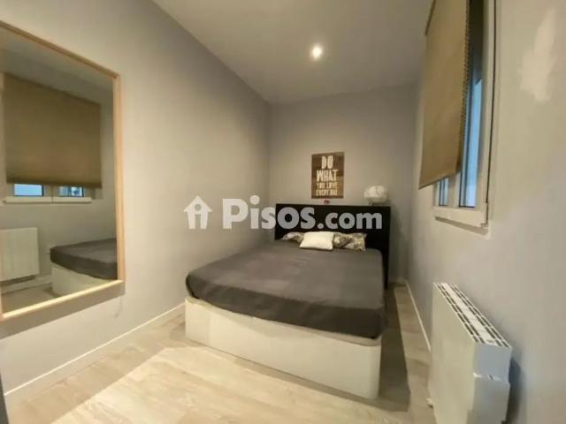 Apartamento en alquiler en Avenida Alfonso X, 2