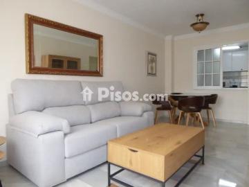 Apartamento en alquiler en Avenida Carlos de Haya, cerca de Calle de Argentea