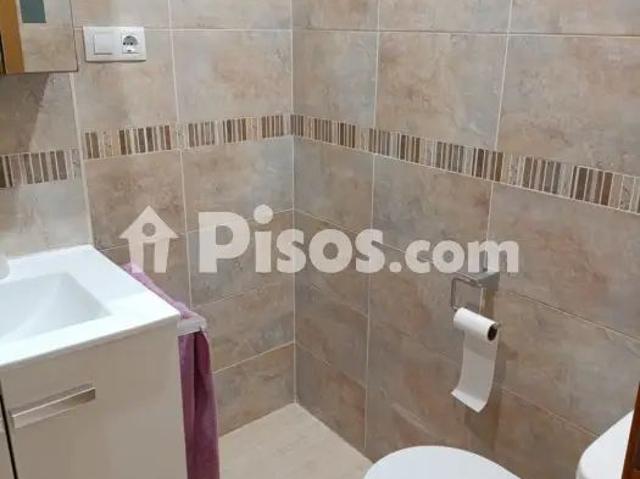 Apartamento en alquiler en Avenida de la Central, 46