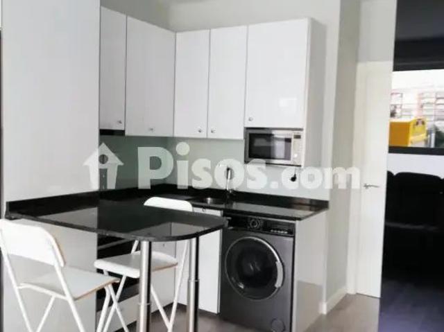 Apartamento en alquiler en Avenida de la Constitución Española, cerca de Calle de Santa Teresa de Calcuta