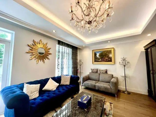 Apartamento en alquiler en Avenida de la República Argentina, 9, cerca de Calle de María Teresa Gil de Gárate